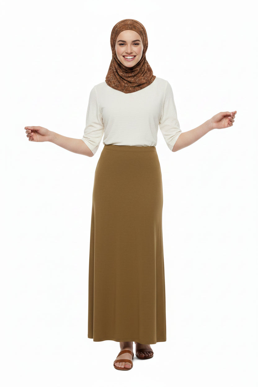 Women's Solid Color Knit Maxi Skirt (Brown)