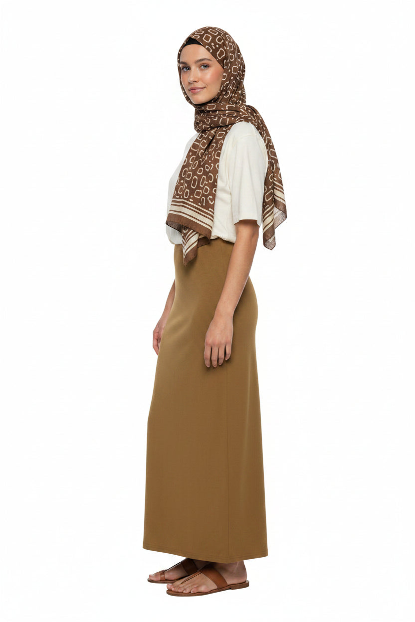 Women's Solid Color Knit Maxi Skirt (Brown)